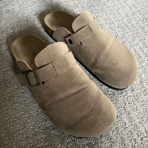 Tan Slip-On Clogs